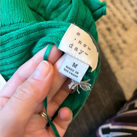 NWT Target Green Halter Dress with Flared Skirt, Size M - Picture 2 of 4